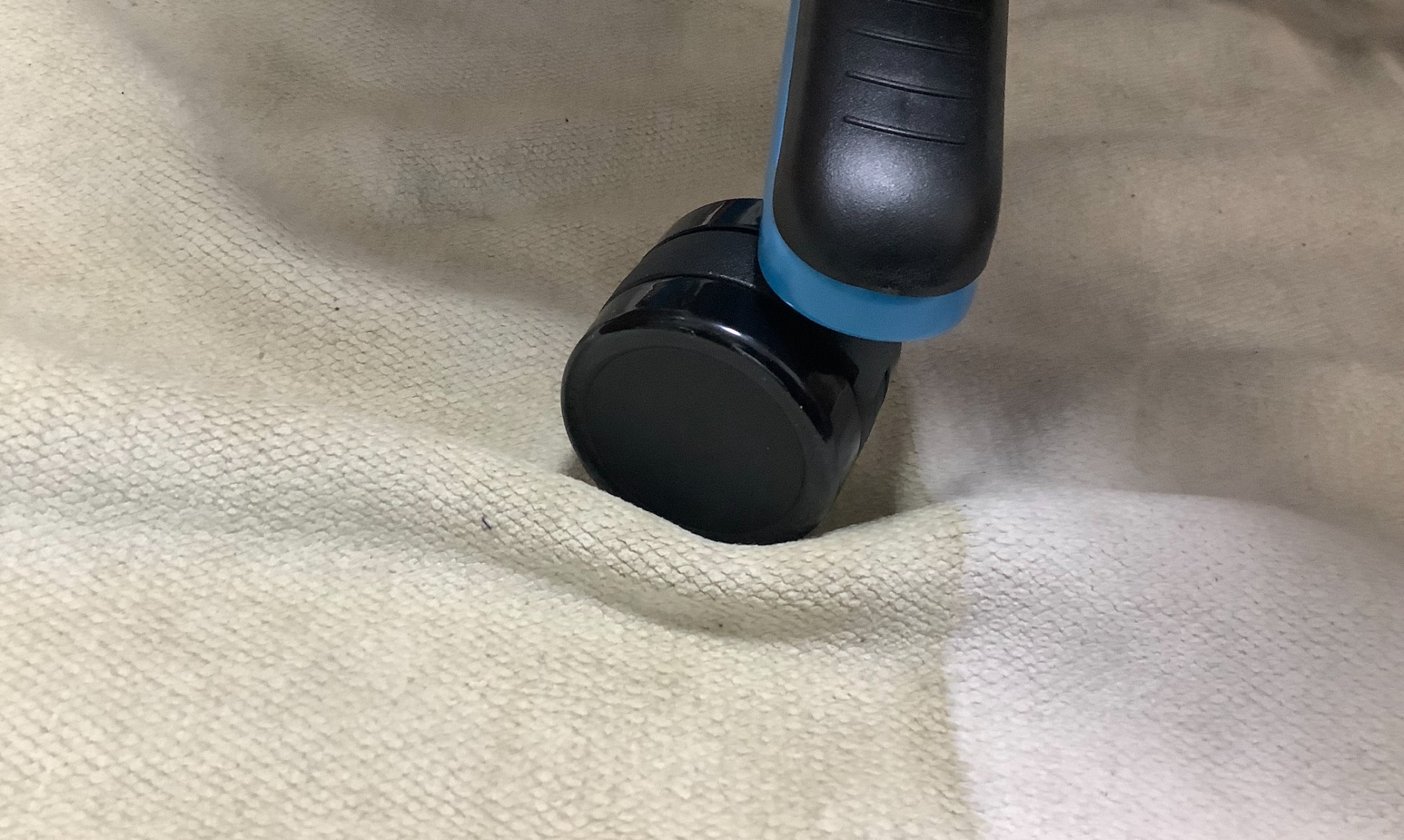 マットのシワ
